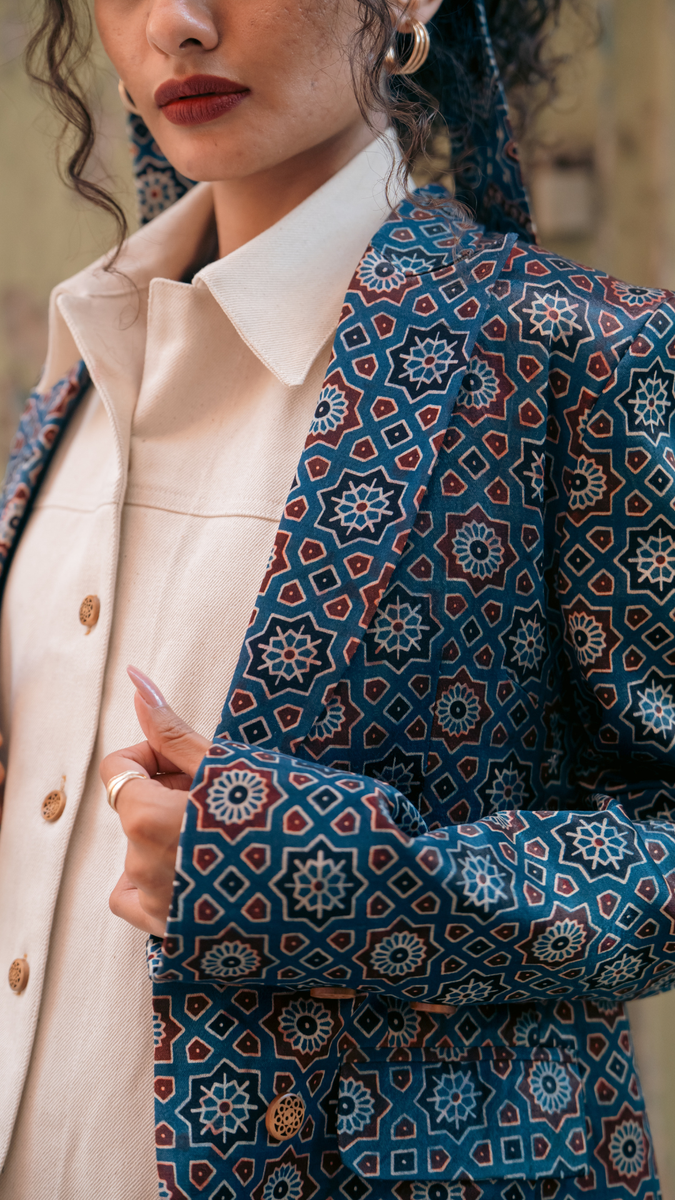 Nakhra Blazer (Blue) – MERAKHI