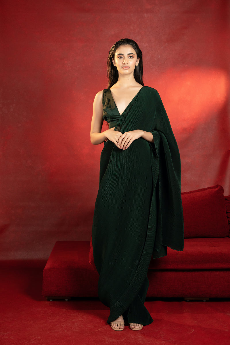 Celestial Pre-Stitched Saree – MERAKHI